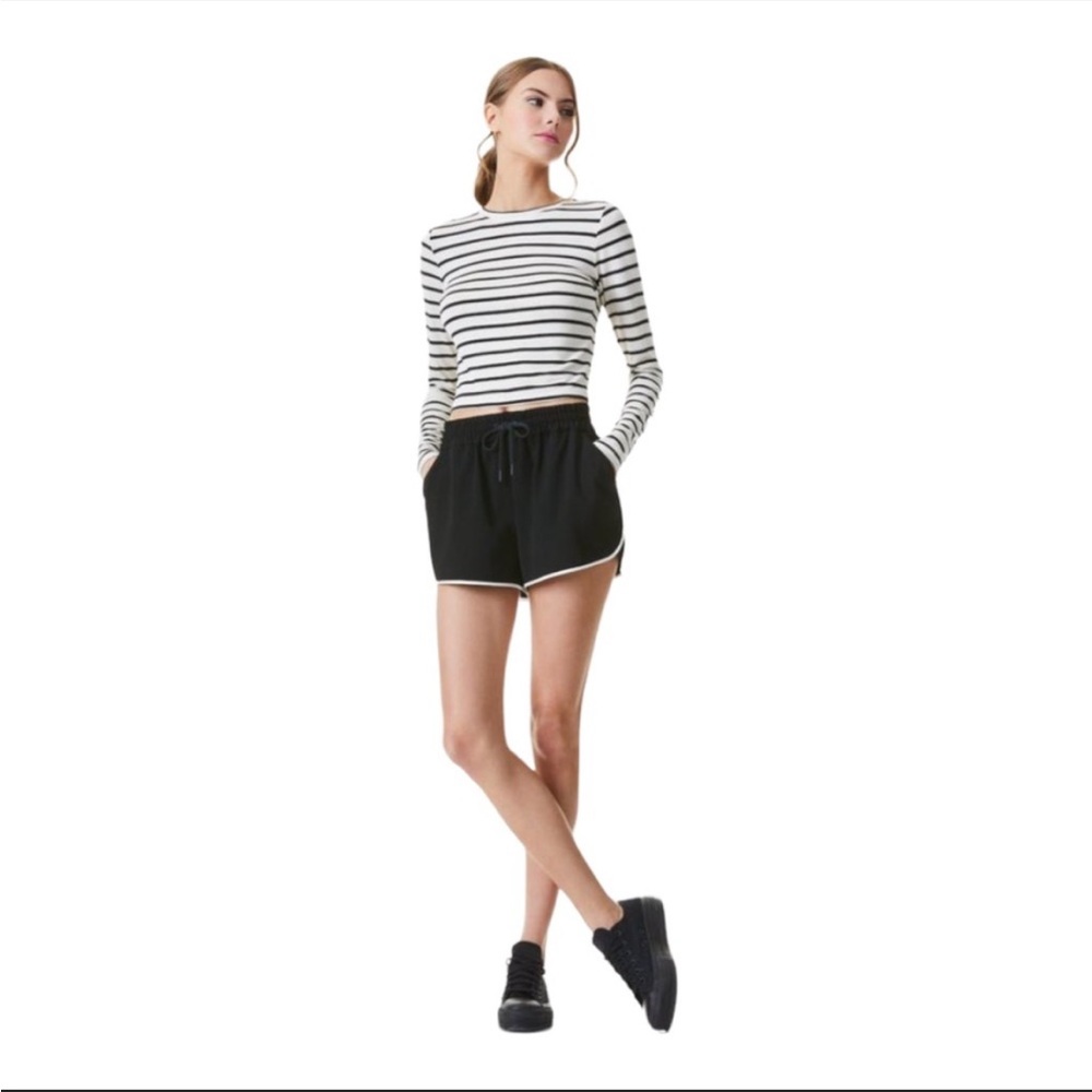 Alice+Olivia KIR Running Short Black and White, Size L, NWT